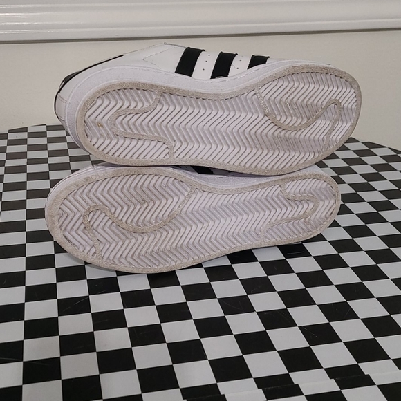 Adidas Original woman's superstart casual sneakers - Picture 6 of 8